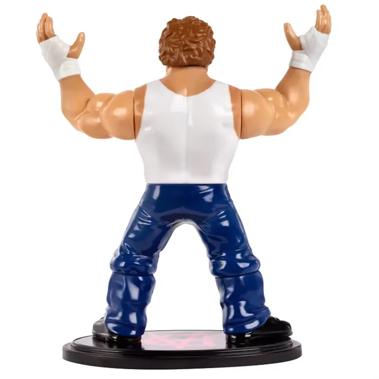 Vista tres cuartos de un figurine anime PVC personalizado que muestra volumen corporal, profundidad de pose y atractivo para display de coleccion