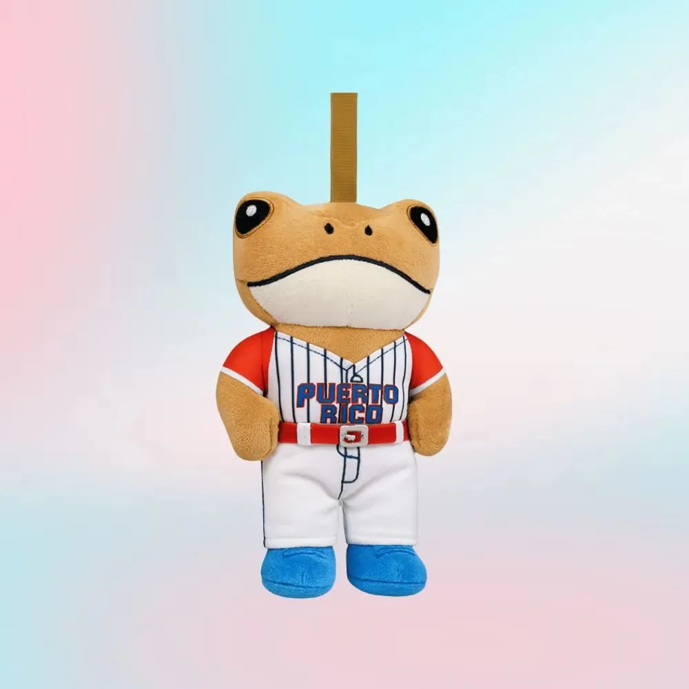 Llavero de rana de peluche con uniforme de béisbol a rayas y texto de Puerto Rico