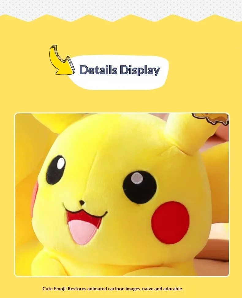 Primer plano del bordado del rostro del muñeco de peluche Pikachu con ojos brillantes, sonrisa y mejillas rojas