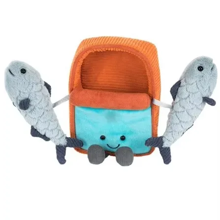 El peluche de lata de sardinas abierto con dos peces fuera de la bolsa para demostrar el concepto extraíble